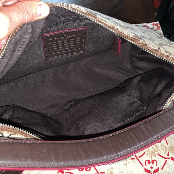 Like new Coach Bag satchel or crossbody - Picture 8 of 8